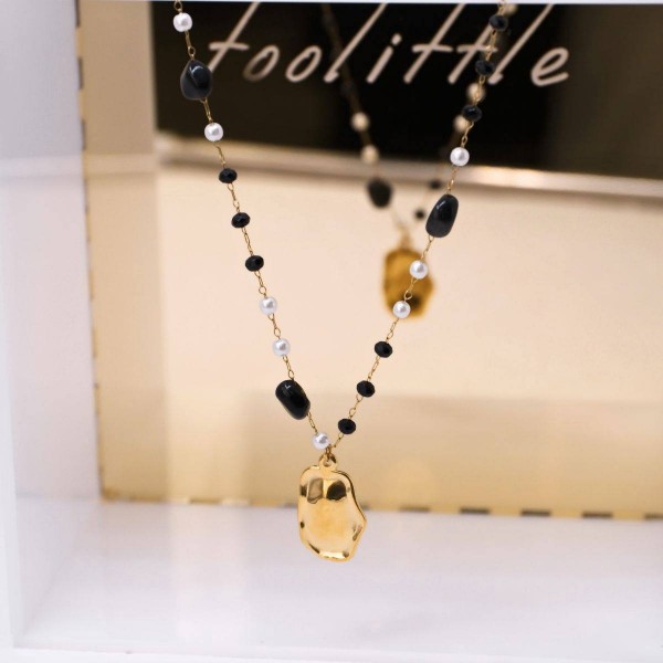Stainless Steel Necklace with Agate Stones Stainless Steel Necklace with Agate Stones and 24K gold plating